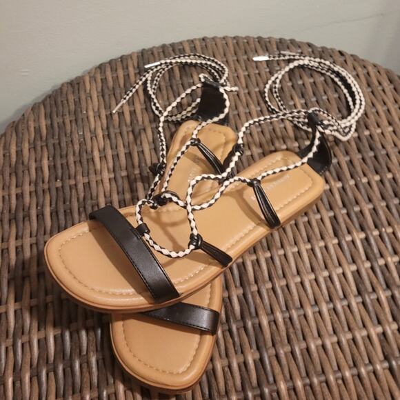 American Eagle AEO Lace-Up Gladiator Sandals Strappy Ankle Wrap Minimalist 7.5 - Picture 2 of 7
